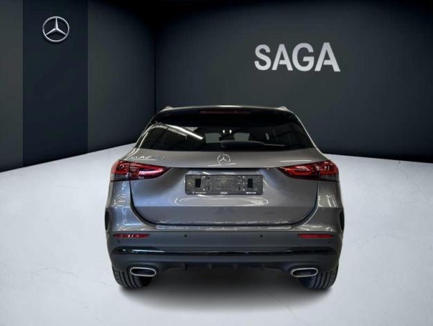 MERCEDES-BENZ GLA 250 e AMG Line 