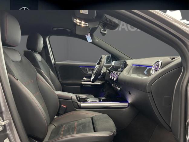 MERCEDES-BENZ GLA 250 e AMG Line 