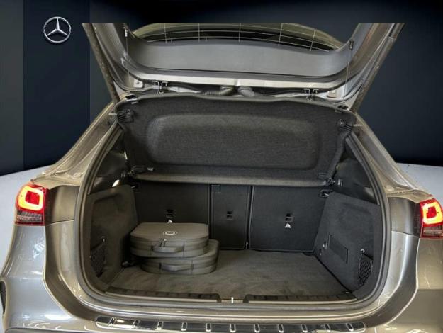 MERCEDES-BENZ GLA 250 e AMG Line 
