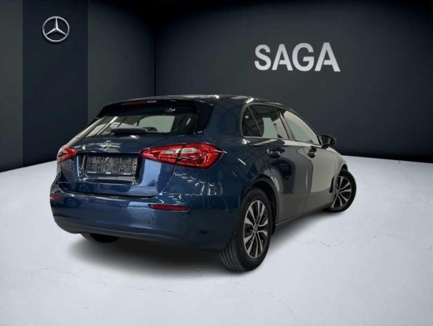 MERCEDES-BENZ A-Klasse A 180 d 'Business Solution - 6M'