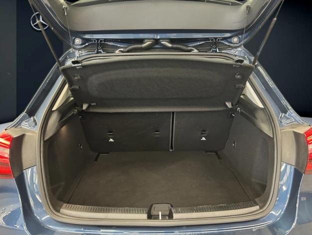 MERCEDES-BENZ A-Klasse A 180 d 'Business Solution - 6M'