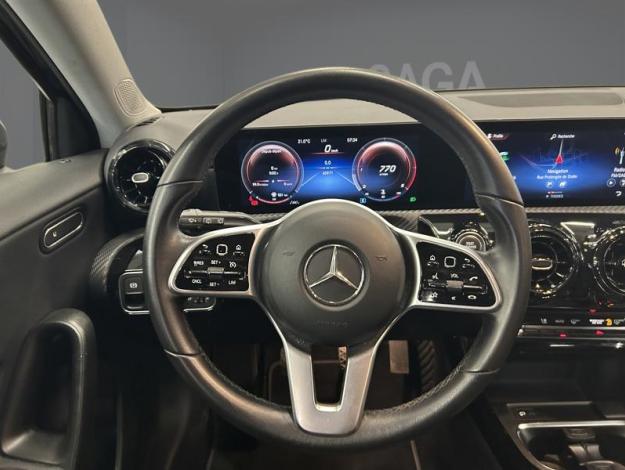 MERCEDES-BENZ A-Klasse A 180 d 'Business Solution - 6M'