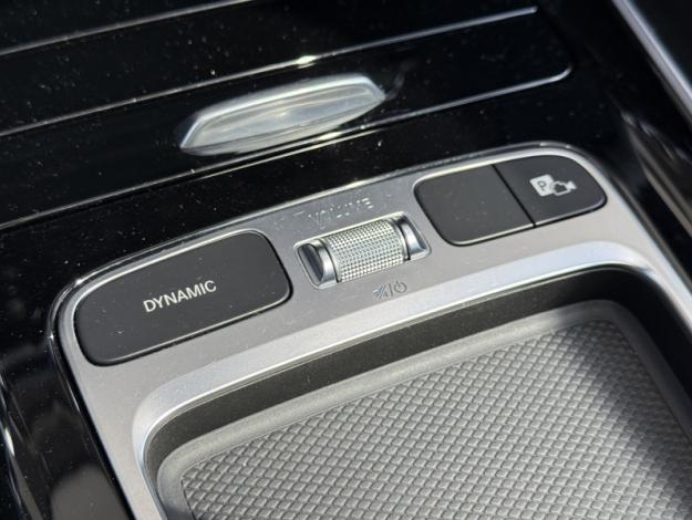 MERCEDES-BENZ EQA 250+ AMG Line  