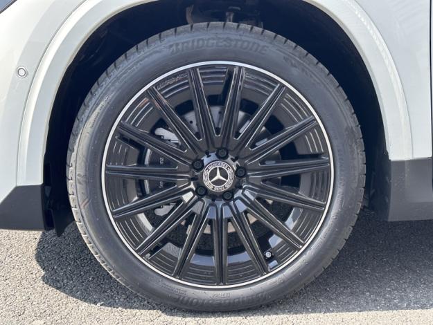 MERCEDES-BENZ GLA 200 d AMG Line  GLA 200 d AMG Line