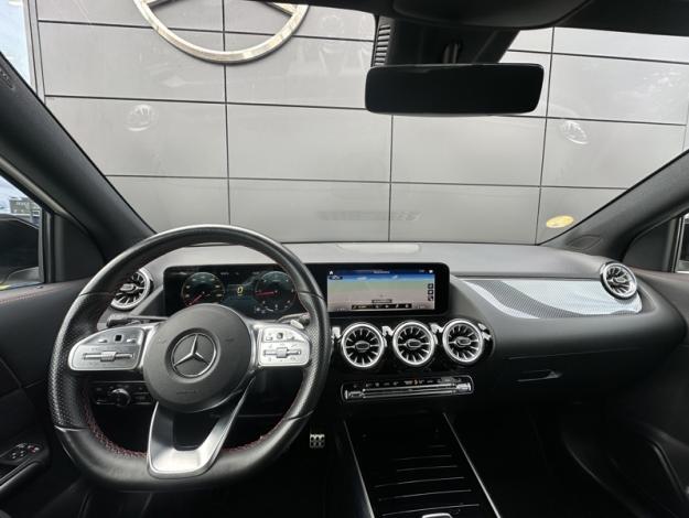 MERCEDES-BENZ GLA 200 d AMG Line  
