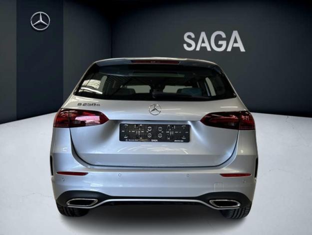 MERCEDES-BENZ B-Klasse B 250 e AMG Line