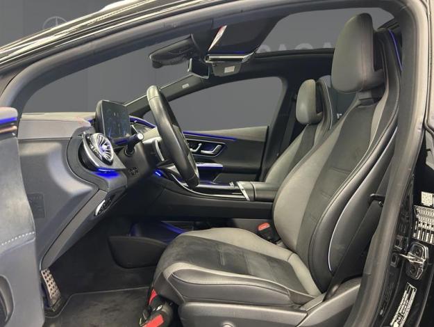 MERCEDES-BENZ EQE 300 AMG Line  