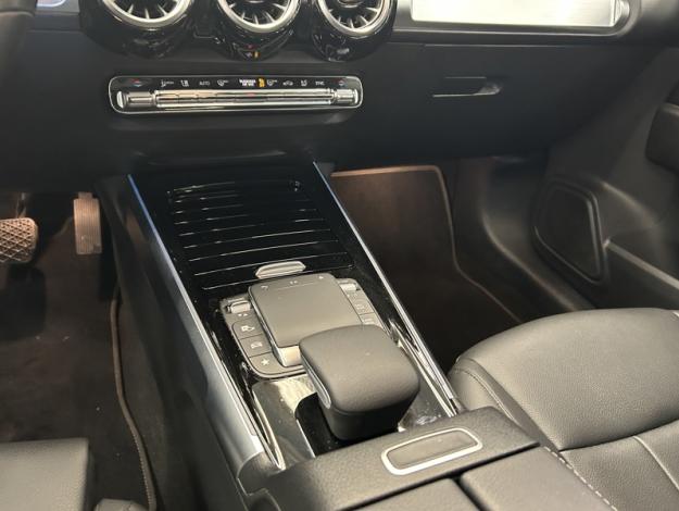 MERCEDES-BENZ GLB-Klasse GLB 180 d Business Solution