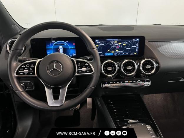 MERCEDES-BENZ GLA 200 Progressive Line  
