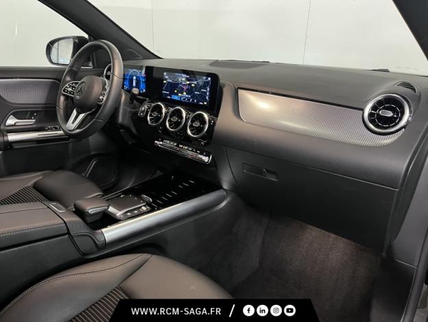 MERCEDES-BENZ GLA 200 Progressive Line  