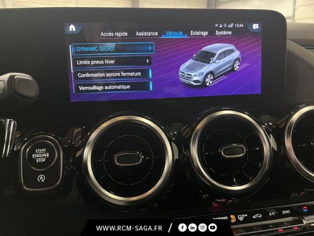 MERCEDES-BENZ GLA 200 Progressive Line  