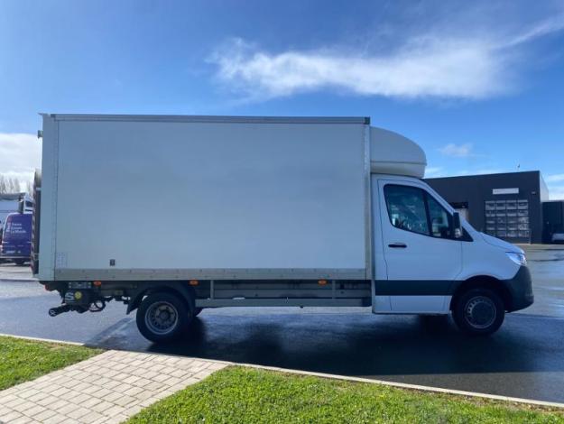 MERCEDES-BENZ Sprinter CCb 514 CDI 43 3T5 Propulsion Caisse Hayon 