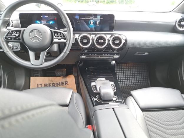 MERCEDES-BENZ A-Klasse A 180 d Business Solution