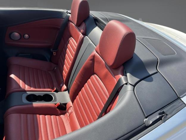 MERCEDES-BENZ C-Klasse C 180 Cabriolet AMG Line