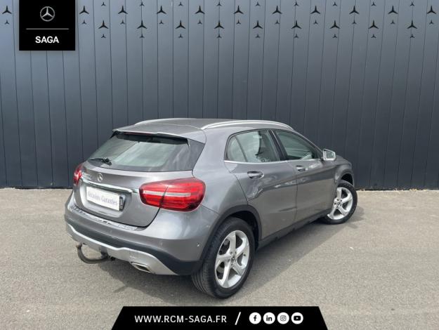 MERCEDES-BENZ GLA 200 d Sensation  