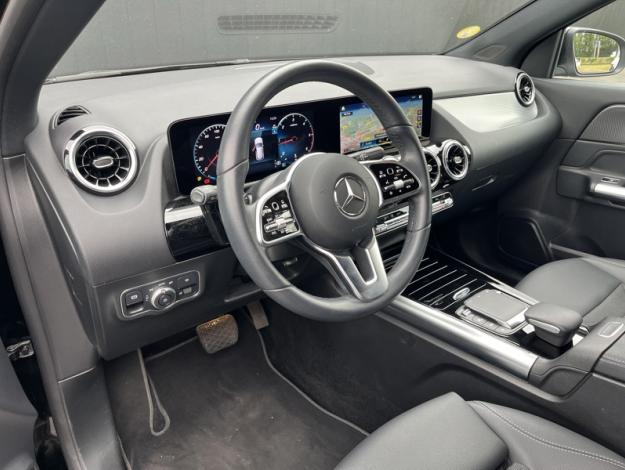 MERCEDES-BENZ GLA 200 d Progressive Line  