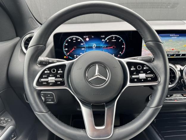 MERCEDES-BENZ GLA 200 d Progressive Line  