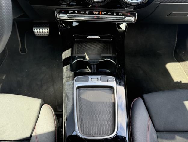 MERCEDES-BENZ Classe A 200 d AMG Line  