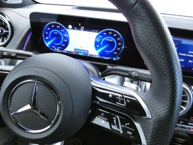 MERCEDES-BENZ EQB 250+ AMG Line  