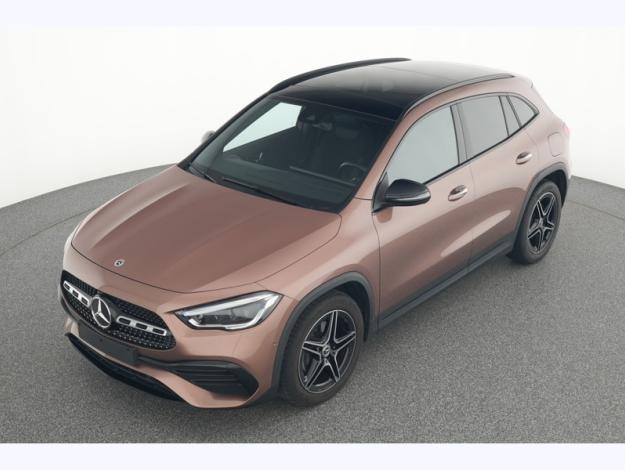 MERCEDES-BENZ GLA 180 d AMG Pack Night PREMIUM PLUS  