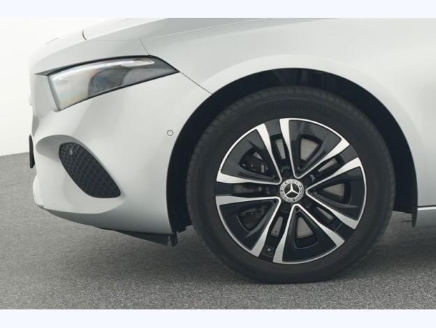 MERCEDES-BENZ A-Klasse A 250 e Luxury Line