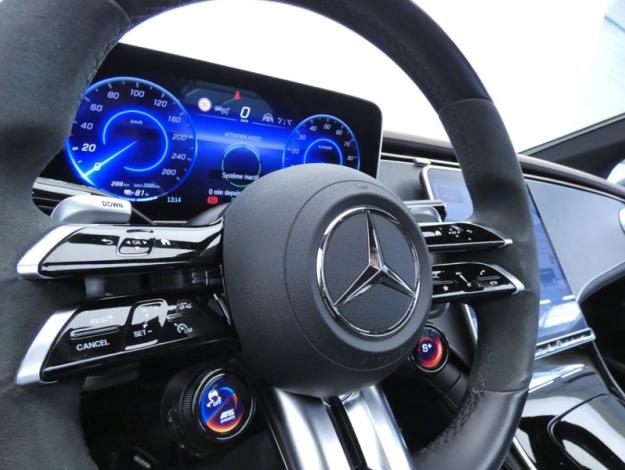 MERCEDES-BENZ EQE Berline Mercedes-AMG EQE 43 4MATIC  Classe EQE / 295 Mercedes-AMG EQE 43 4MATIC