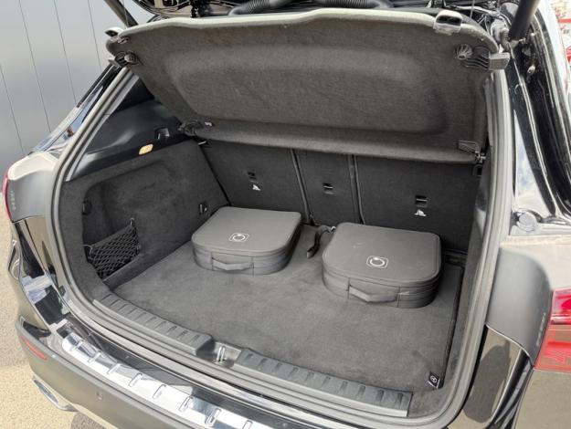 MERCEDES-BENZ GLA 250 e Hybrid EQ Progressive Line  