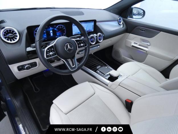 MERCEDES-BENZ GLA 200 Progressive Line  