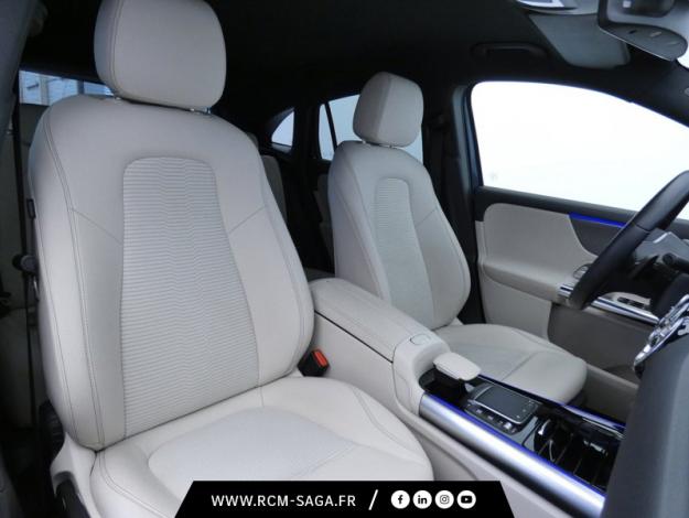 MERCEDES-BENZ GLA 200 Progressive Line  