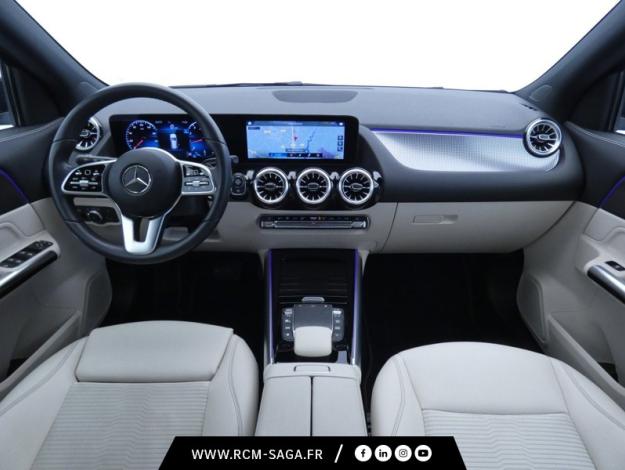 MERCEDES-BENZ GLA 200 Progressive Line  