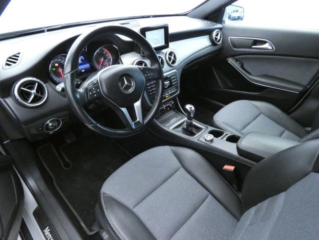 MERCEDES-BENZ GLA 200 d  