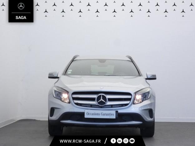 MERCEDES-BENZ GLA 200 d  