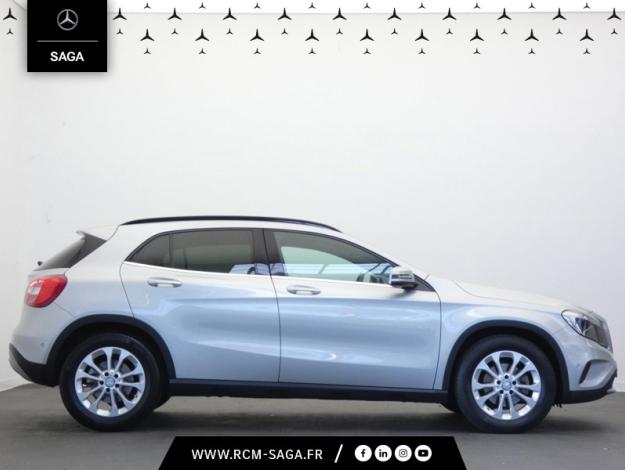 MERCEDES-BENZ GLA 200 d  