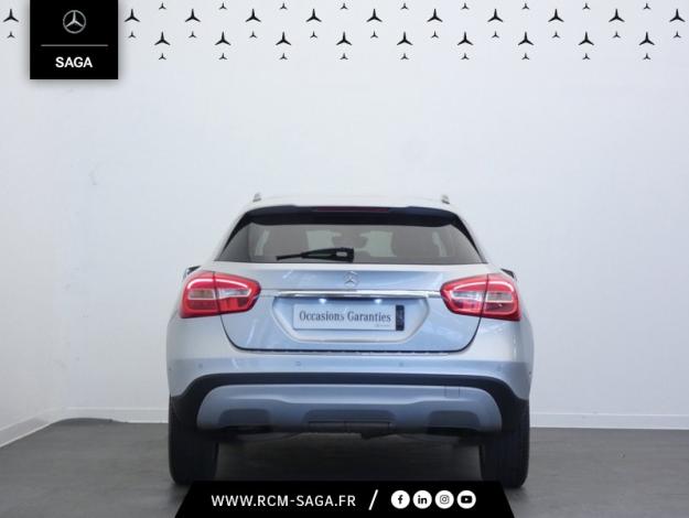 MERCEDES-BENZ GLA 200 d  
