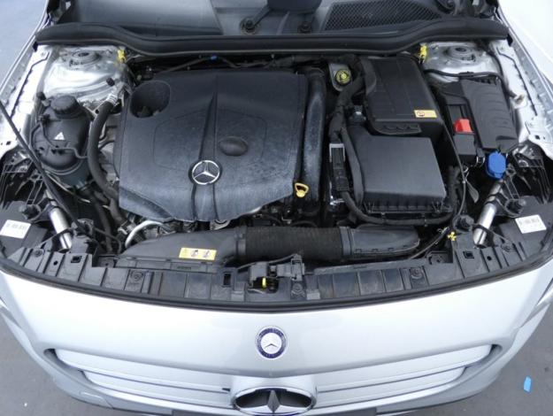 MERCEDES-BENZ GLA 200 d  