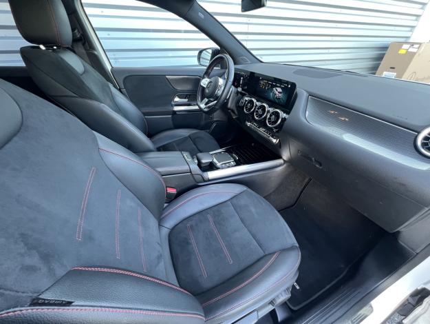 MERCEDES-BENZ GLA 200 d AMG Line  