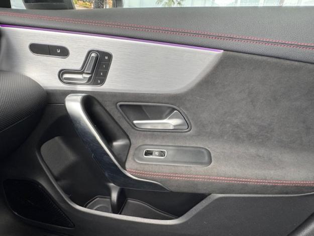 MERCEDES-BENZ CLA Coupé CLA 180 d Coupé AMG Line  