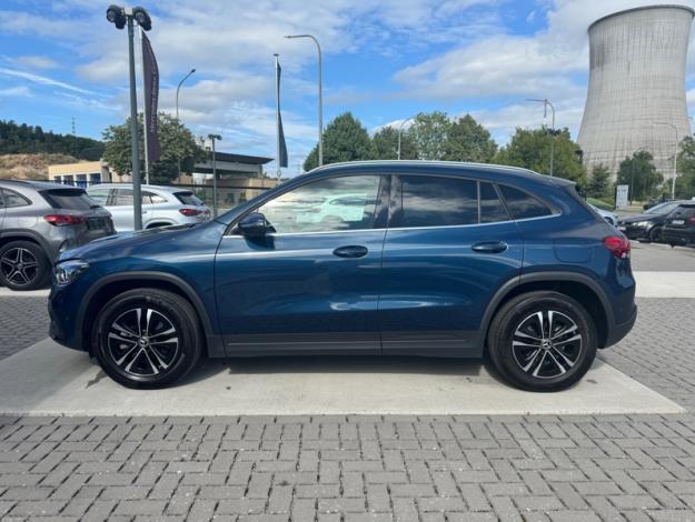 MERCEDES-BENZ GLA 180 D STYLE  
