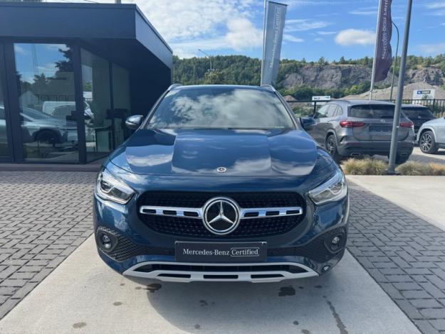 MERCEDES-BENZ GLA 180 D STYLE  
