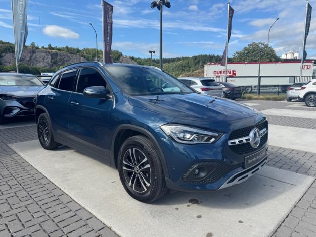 MERCEDES-BENZ GLA 180 D STYLE  