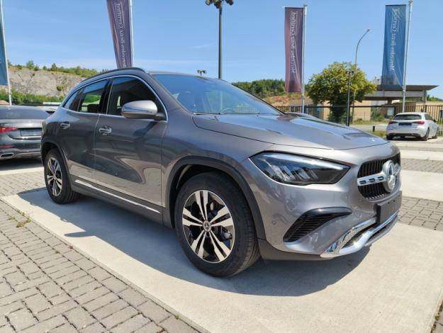 MERCEDES-BENZ GLA 180 Business Line - SAGA Huy (+32 85 23 69 00) 