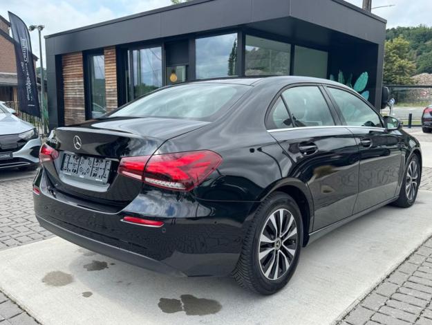 MERCEDES-BENZ A 180 d berline Business Line  