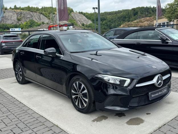 MERCEDES-BENZ A 180 d berline Business Line  