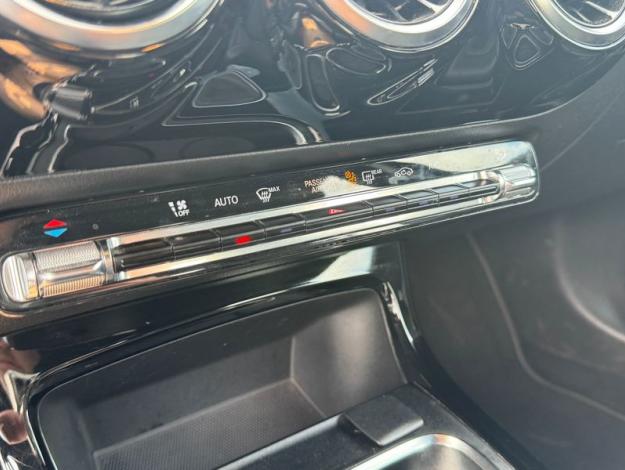 MERCEDES-BENZ A 180 d berline Business Line  