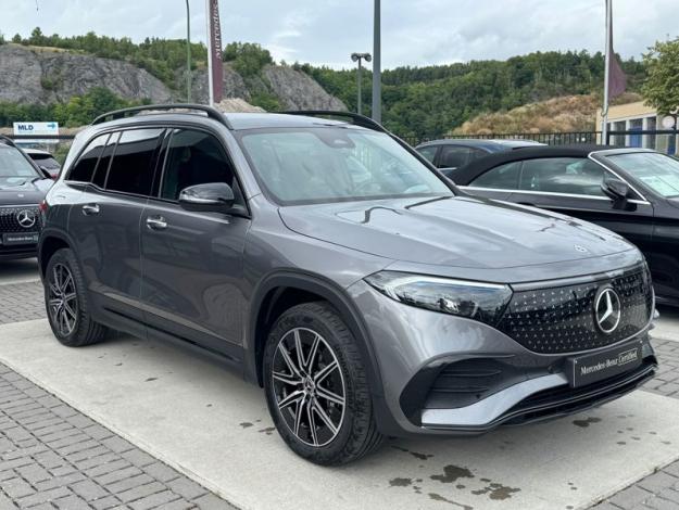 MERCEDES-BENZ EQB EQB 300 4MATIC AMG Line