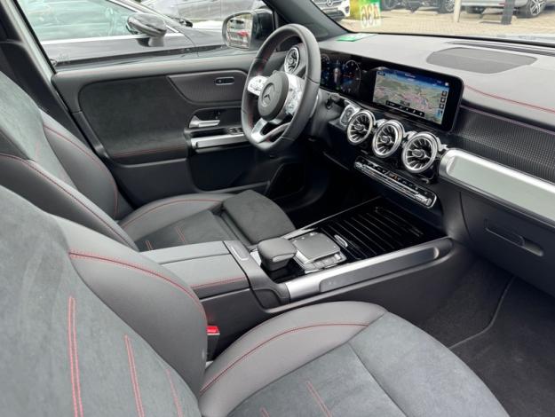 MERCEDES-BENZ EQB EQB 300 4MATIC Edition