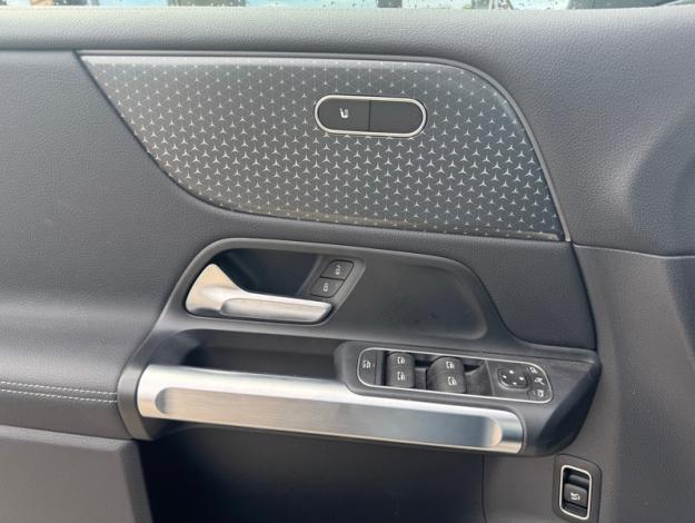 MERCEDES-BENZ EQB EQB 250+ Business Line
