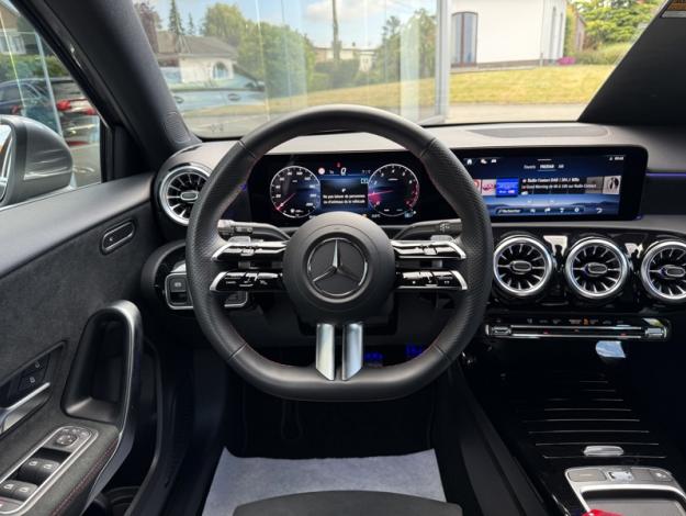 MERCEDES-BENZ A 180 Pack AMG Facelift  