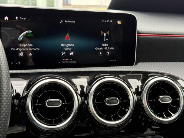 MERCEDES-BENZ A-Klasse A 180 d Launch Edition