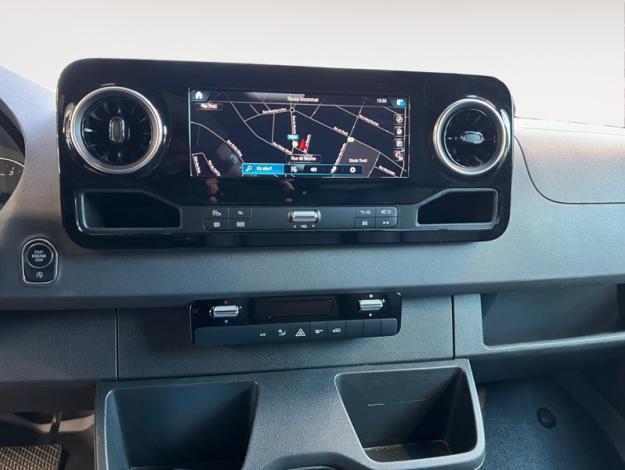 MERCEDES-BENZ Sprinter 319 CDI Fourgon L3 !!! 3 LITRES V6 !!!  
